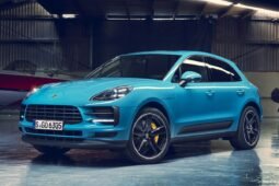Porsche Macan 5-door SUV blue