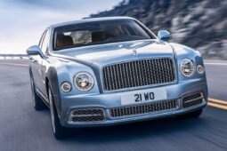 Bentley Mulsanne 4-door sedan blue