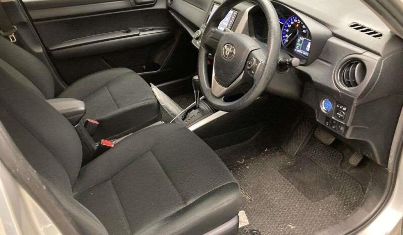 
								2022 Toyota Corolla Fielder HYBRID EX full									